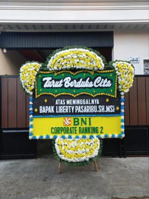 Papan Bunga Duka di Balai Jaya